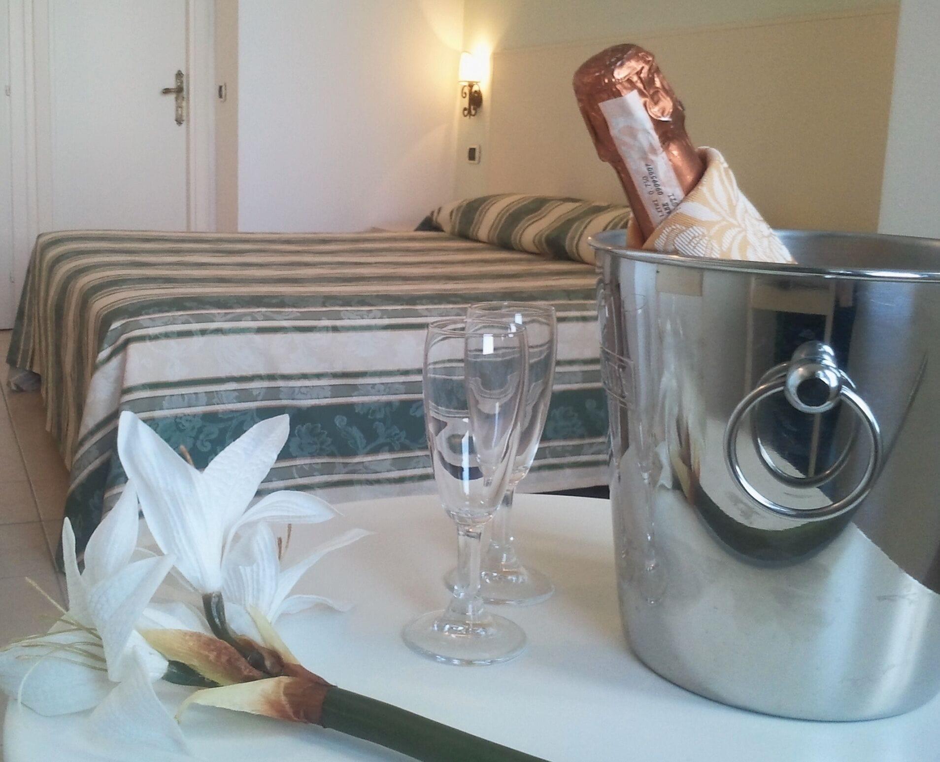 Hotel Jonic Mazzaro 3*