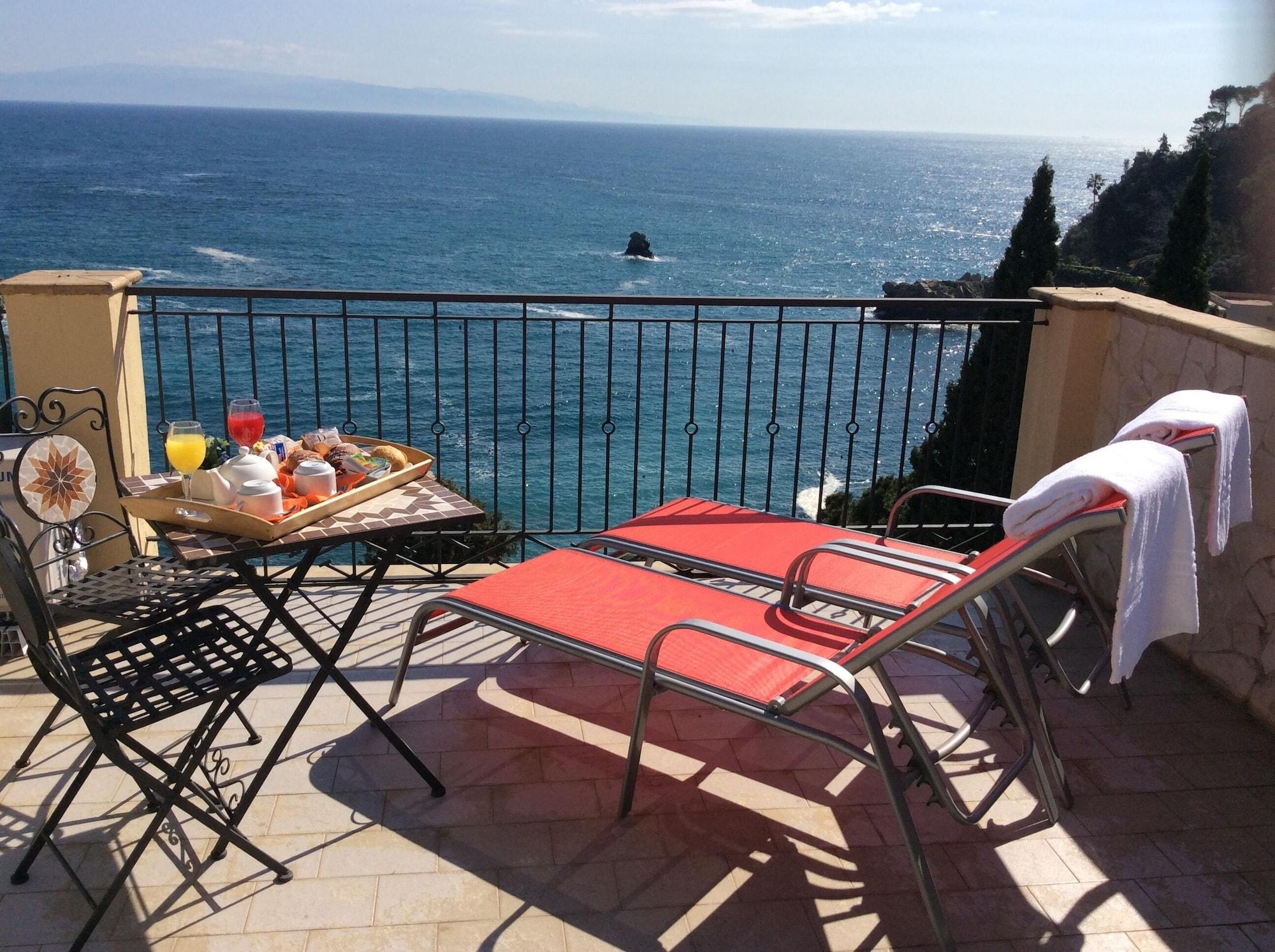 Jonic Mazzaro 3* Taormina