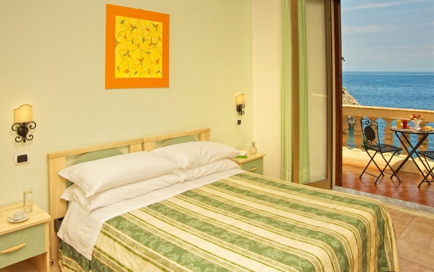 Hotell Jonic Mazzaro